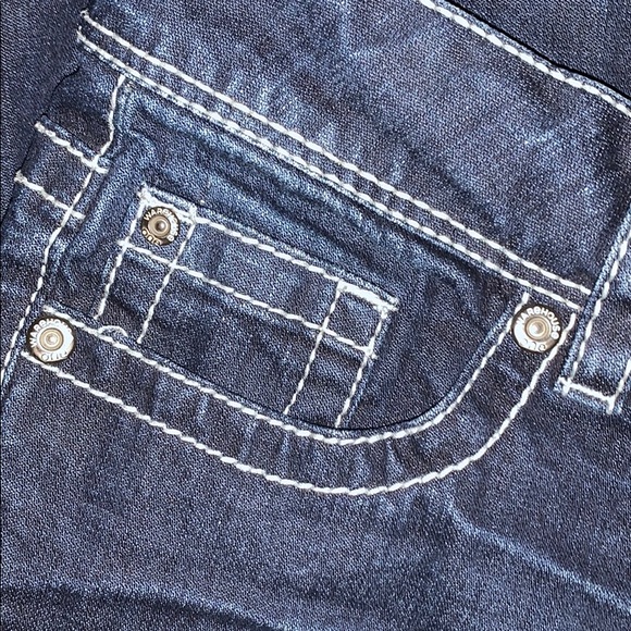 Warehouse One size 16 longer Jean capris - Picture 4 of 5